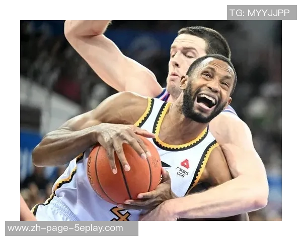 帕尔蒂克主场迎战阿伯丁双方争夺关键积分的精彩对决 帕尔蒂克主场迎战阿伯丁双方争夺关键积分的精彩对决